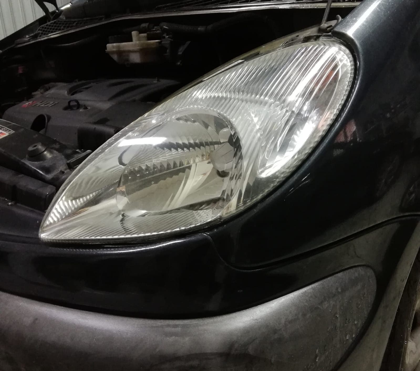 Pulido de faros en Vigo - Después